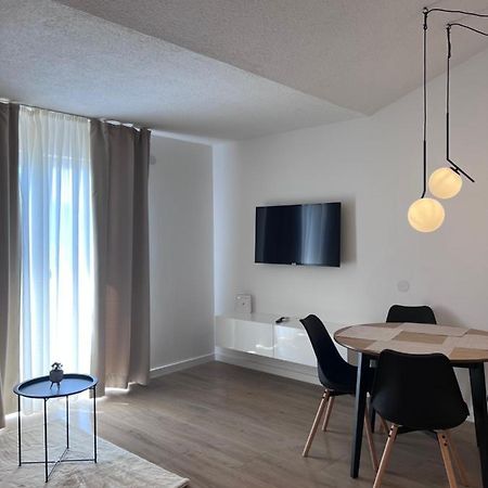 Apartment Nadalina ロゴズニッツァ エクステリア 写真